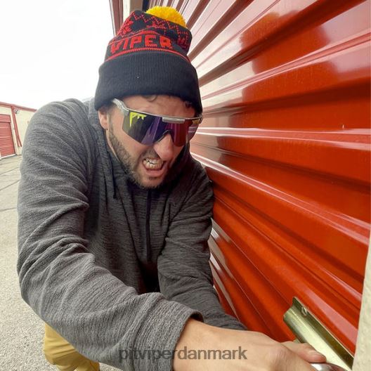 Pit Viper pom pom hue sort LNV8R8229